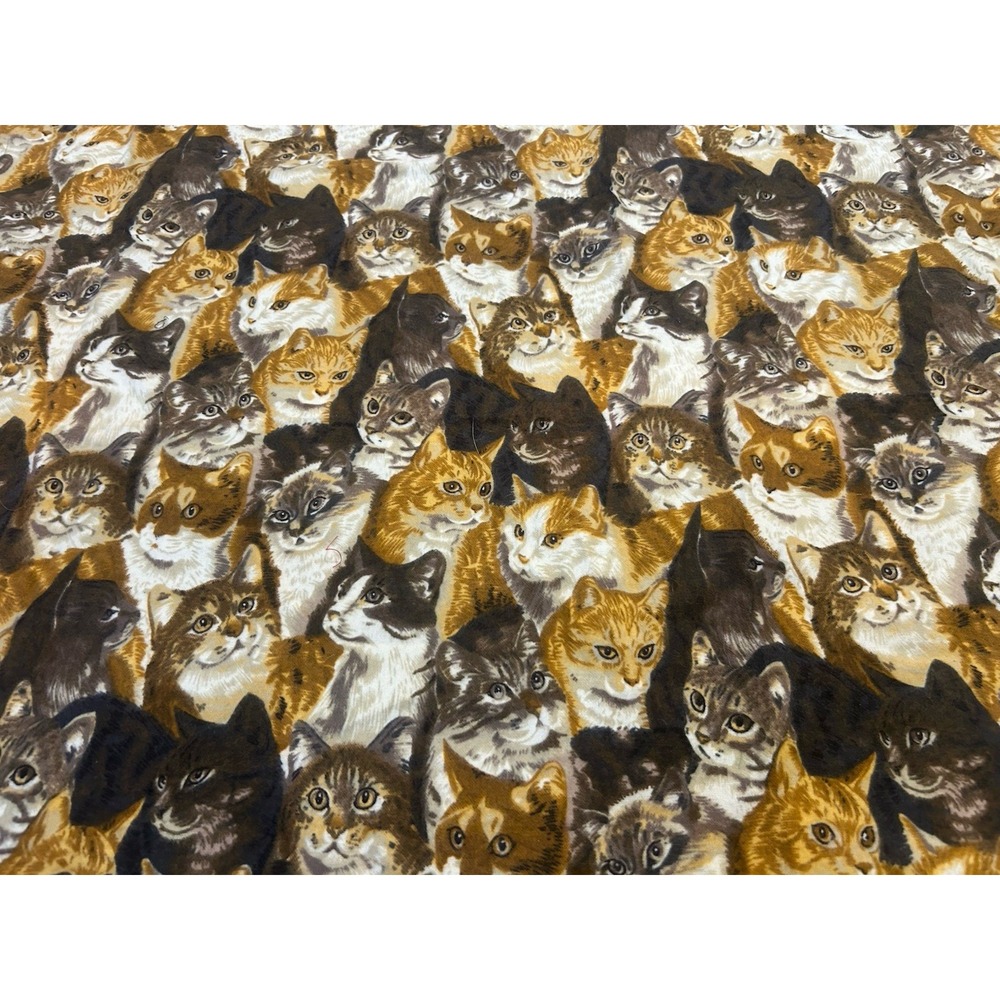 3ft x 2ft of Cats Feline Kitten all over Print Fabric David Textiles